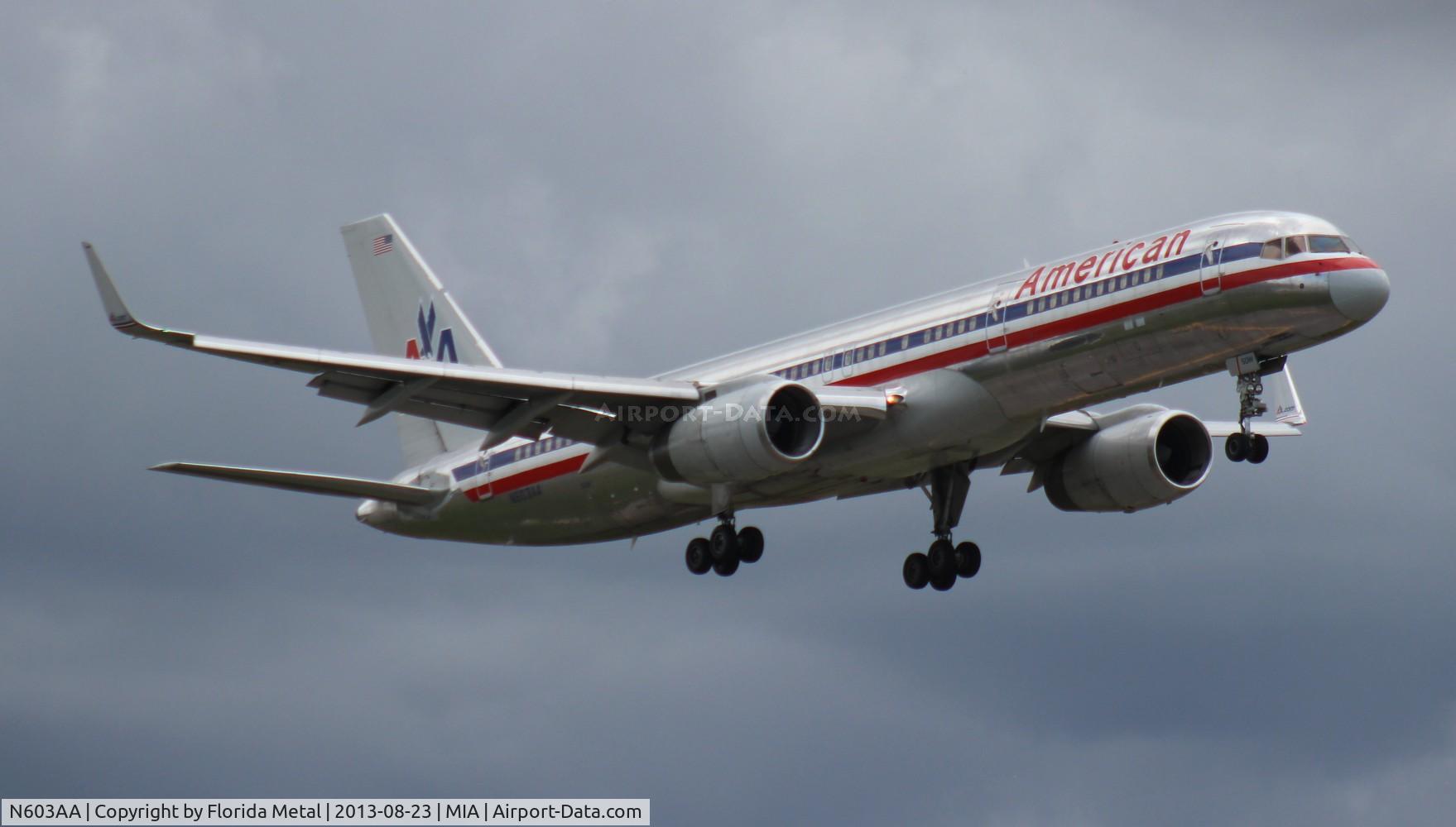 N603AA, 1995 Boeing 757-223 C/N 27054, American 757-200