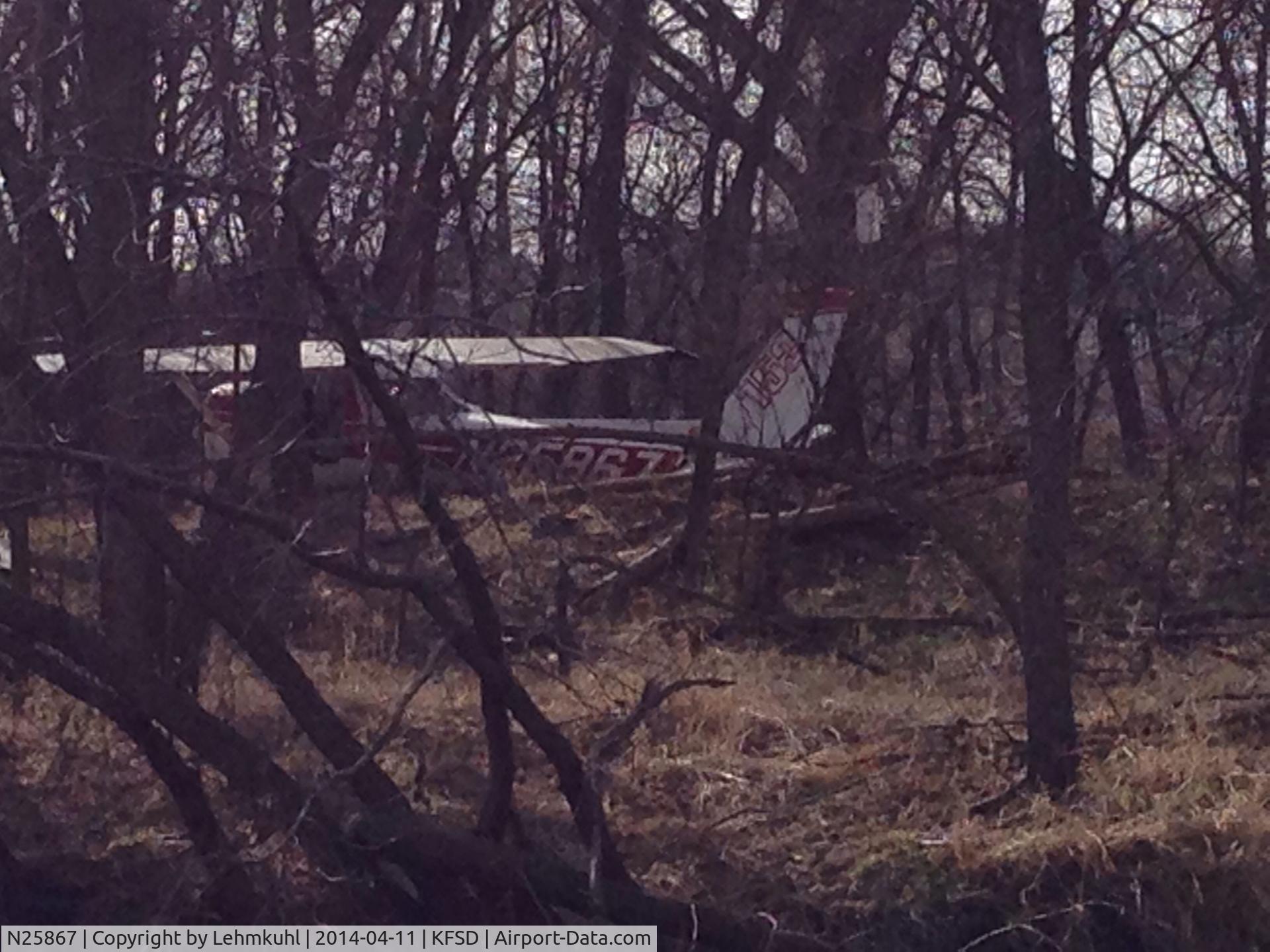 N25867, Cessna 152 C/N 15280829, Currently sitting along the banks of the Big Sioux River in Sioux Falls, SD
