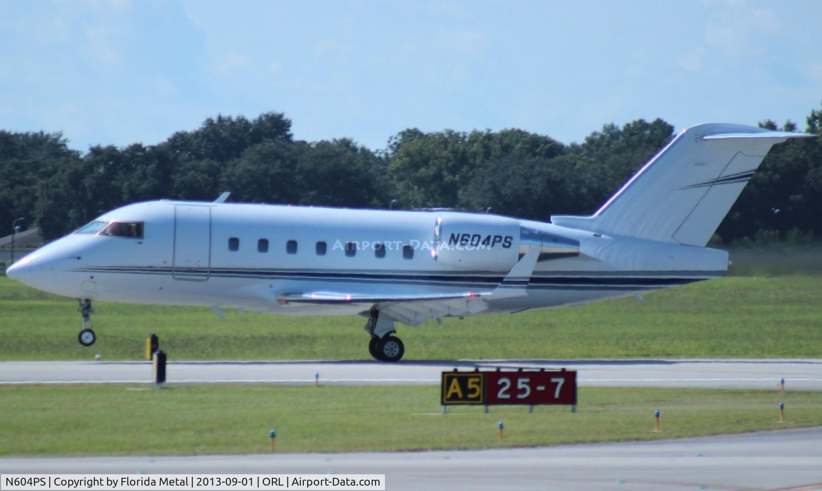 N604PS, 2000 Bombardier Challenger 604 (CL-600-2B16) C/N 5447, Challenger 604