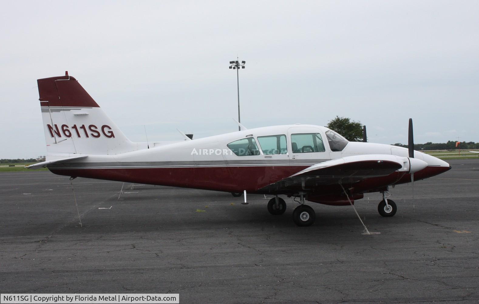N611SG, 1979 Piper PA-23-250 C/N 27-8054020, PA-23-250