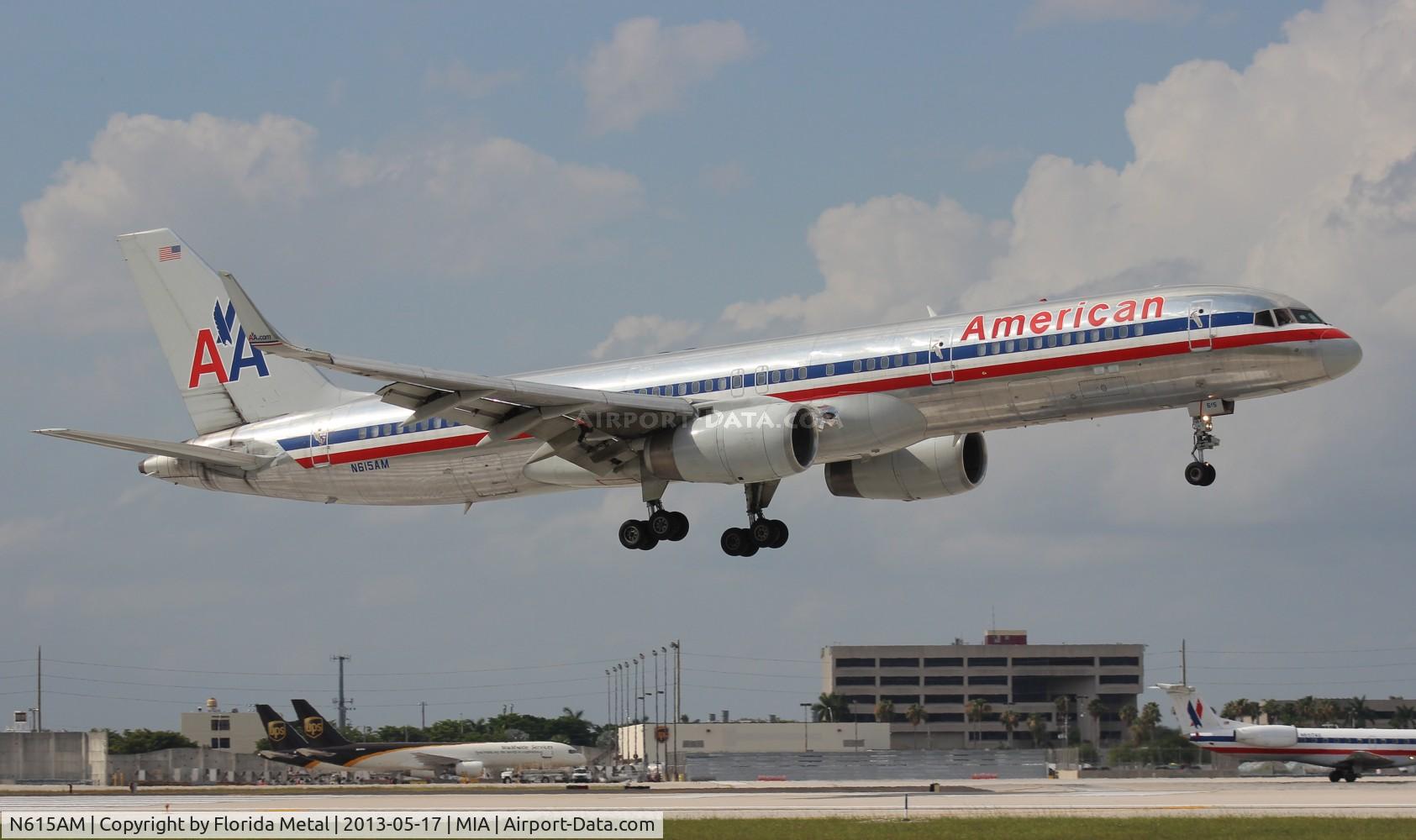 N615AM, 1989 Boeing 757-223 C/N 24491, American 757-200
