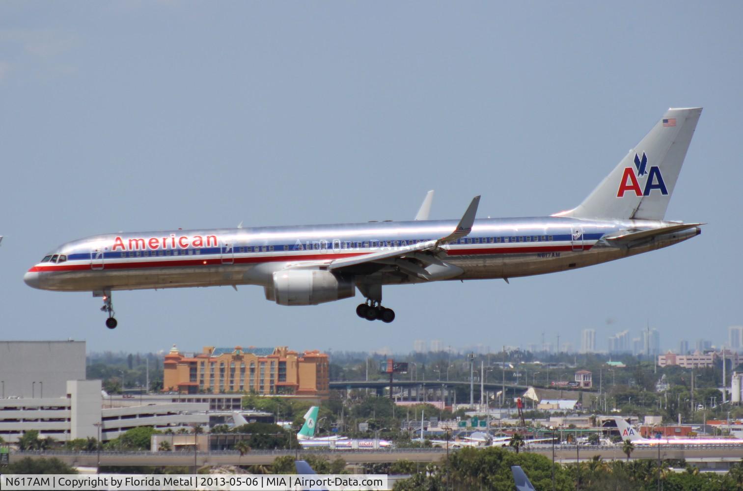 N617AM, 1989 Boeing 757-223 C/N 24525, American 757-200