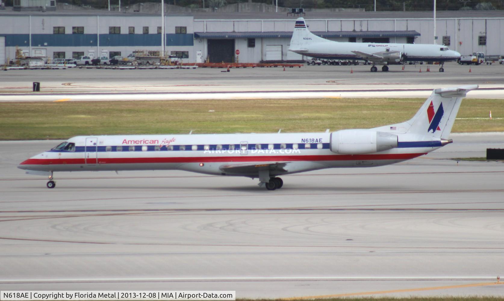 N618AE, 1998 Embraer ERJ-145LR (EMB-145LR) C/N 145097, Eagle E145LR