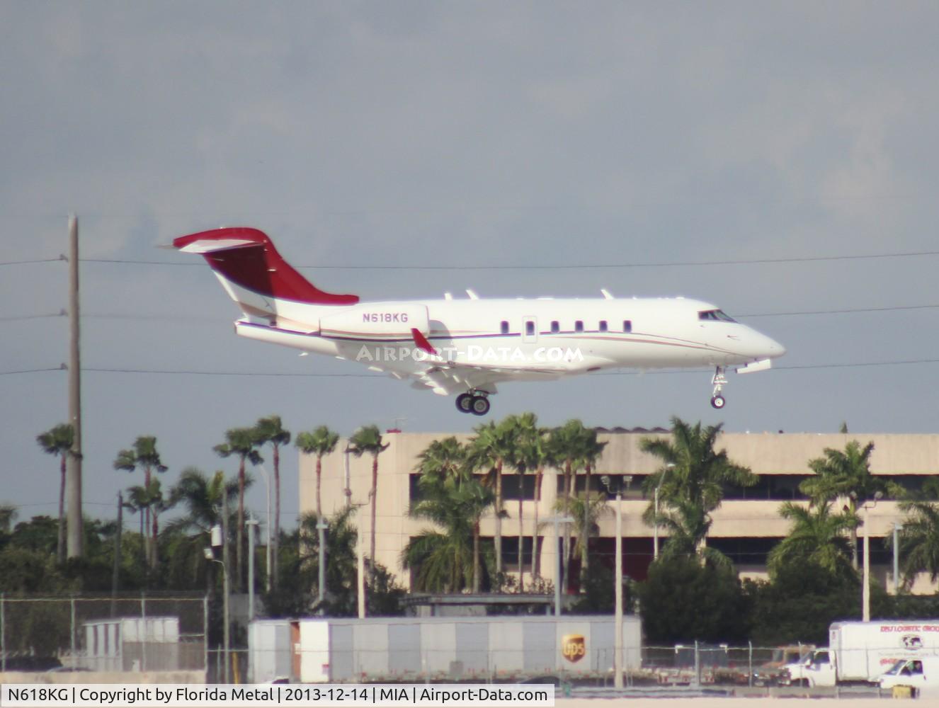 N618KG, 2006 Bombardier Challenger 300 (BD-100-1A10) C/N 20093, Challenger 300