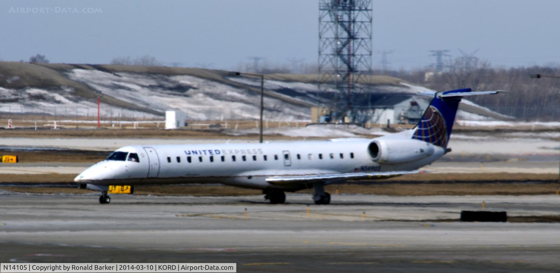N14105, 2002 Embraer ERJ-145XR (EMB-145XR) C/N 145649, Taxi Chicago