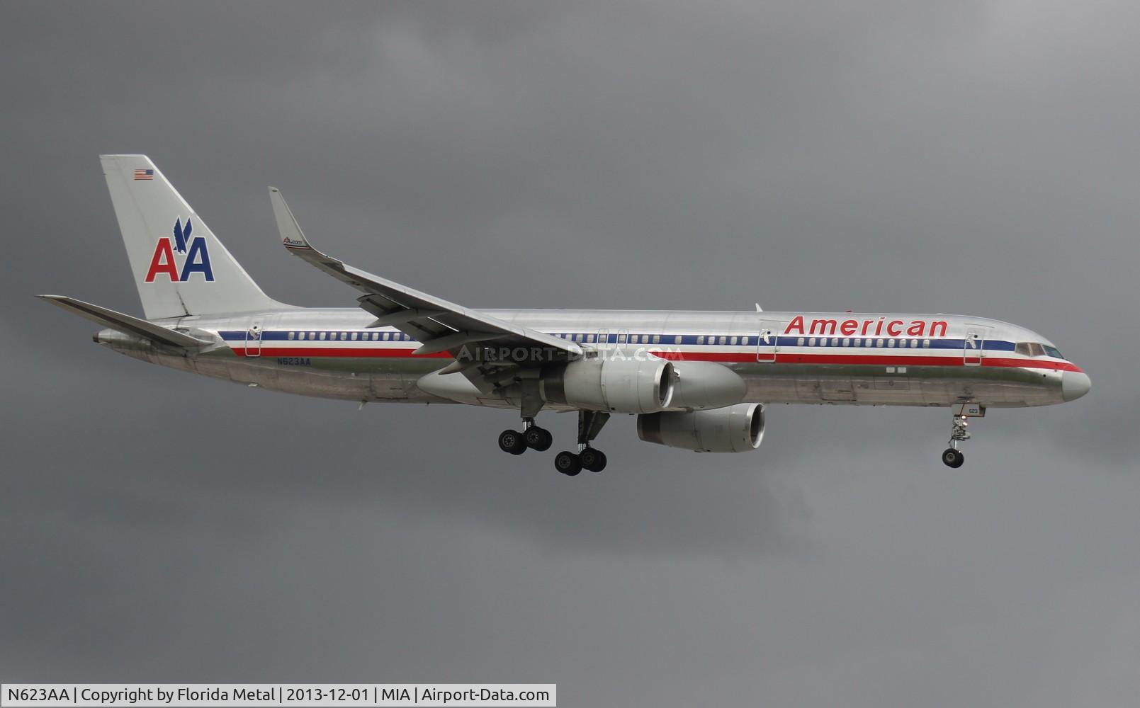 N623AA, 1990 Boeing 757-223 C/N 24581, American 757-200