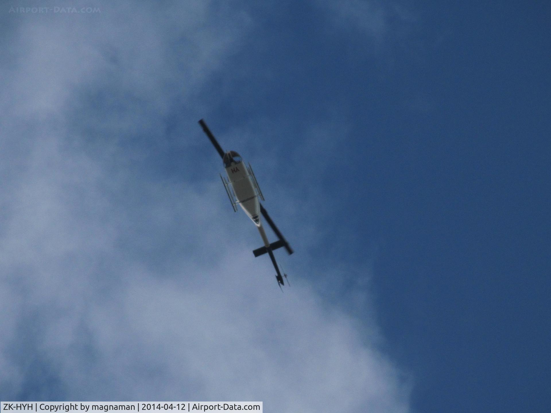 ZK-HYH, 1981 Bell 206B JetRanger III C/N 3290, Just flown over back garden on way to Ardmore