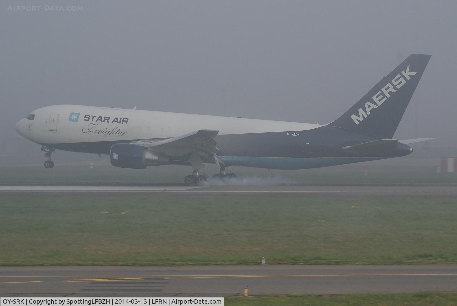 OY-SRK, 1985 Boeing 767-204 C/N 23072, Maersk at Rennes