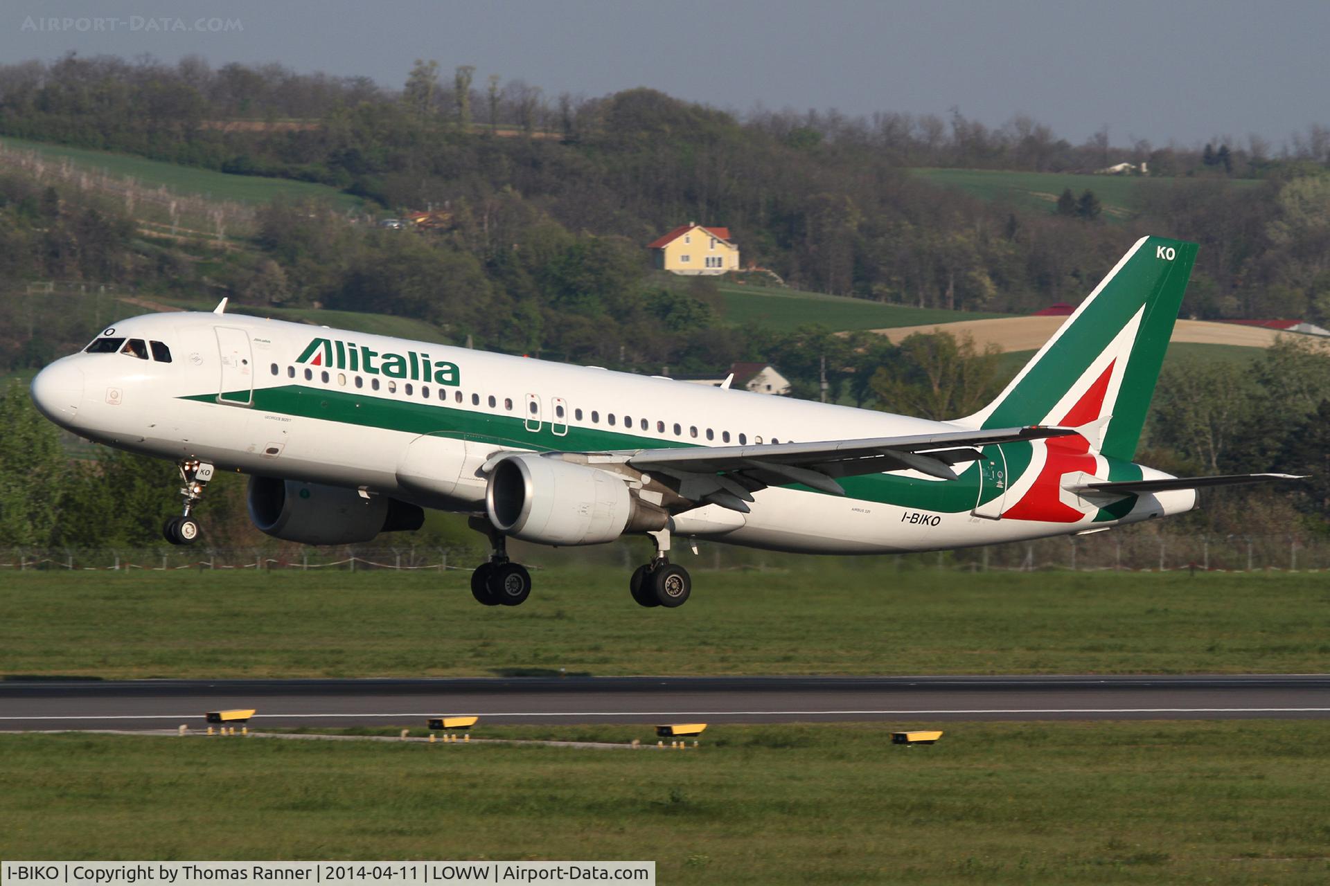 I-BIKO, 2000 Airbus A320-214 C/N 1168, Alitalia A320