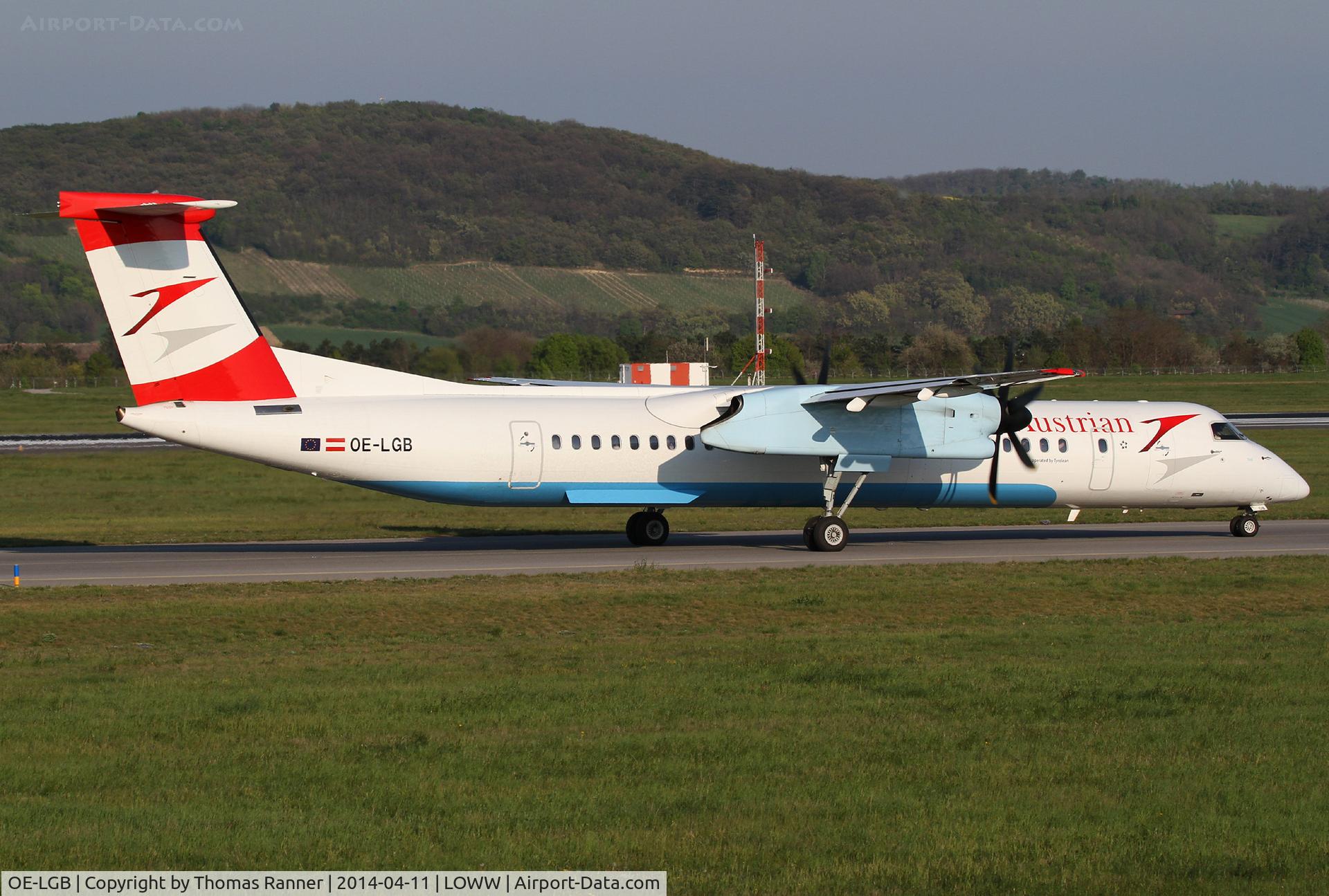 OE-LGB, 1999 De Havilland Canada DHC-8-402Q Dash 8 C/N 4015, Austrian DHC8