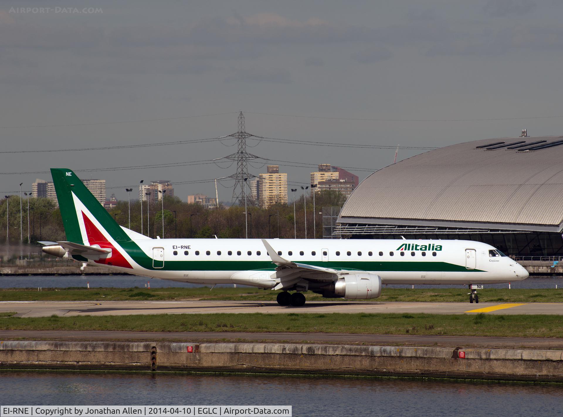 EI-RNE, 2012 Embraer 190STD (ERJ-190-100STD) C/N 19000520, Preparing to depart from London City Airport.