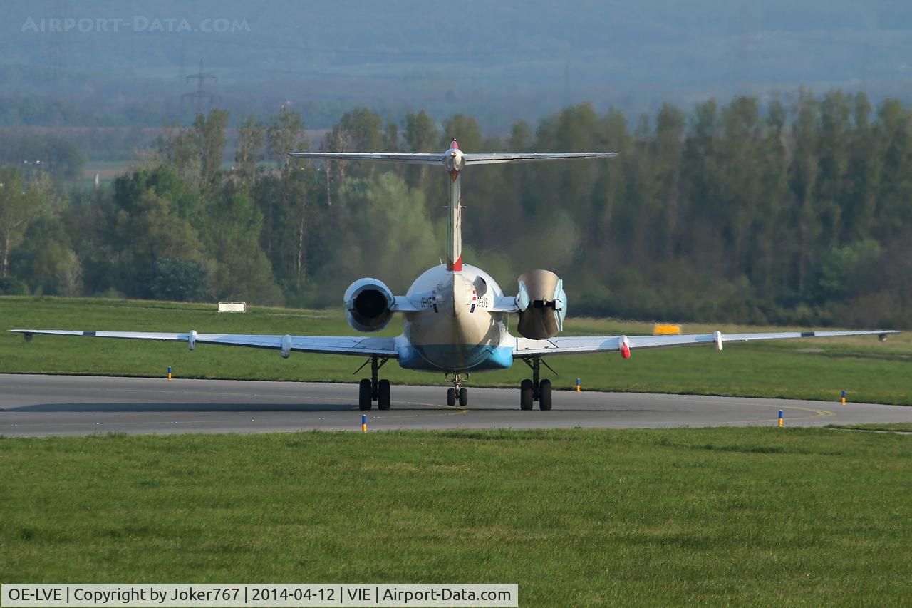 OE-LVE, 1994 Fokker 100 (F-28-0100) C/N 11499, Austrian Airlines