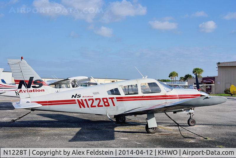 N1228T, 1972 Piper PA-28R-200 C/N 28R-7235242, North Perry