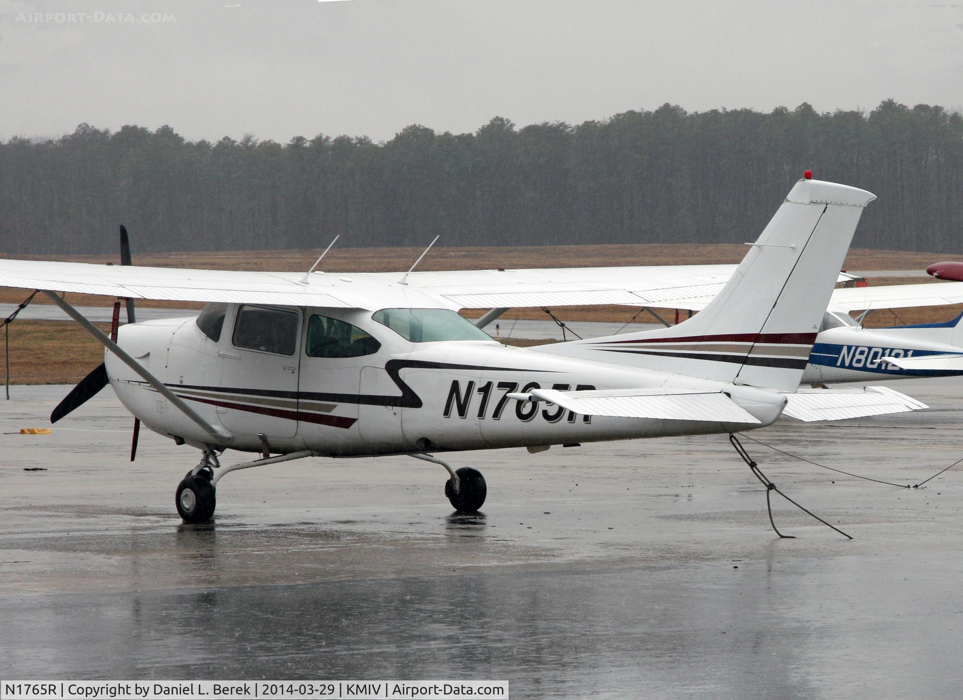 N1765R, 1978 Cessna R182 Skylane RG C/N R18200553, Local corporate-owned Skylane sits it out on a very soggy day.