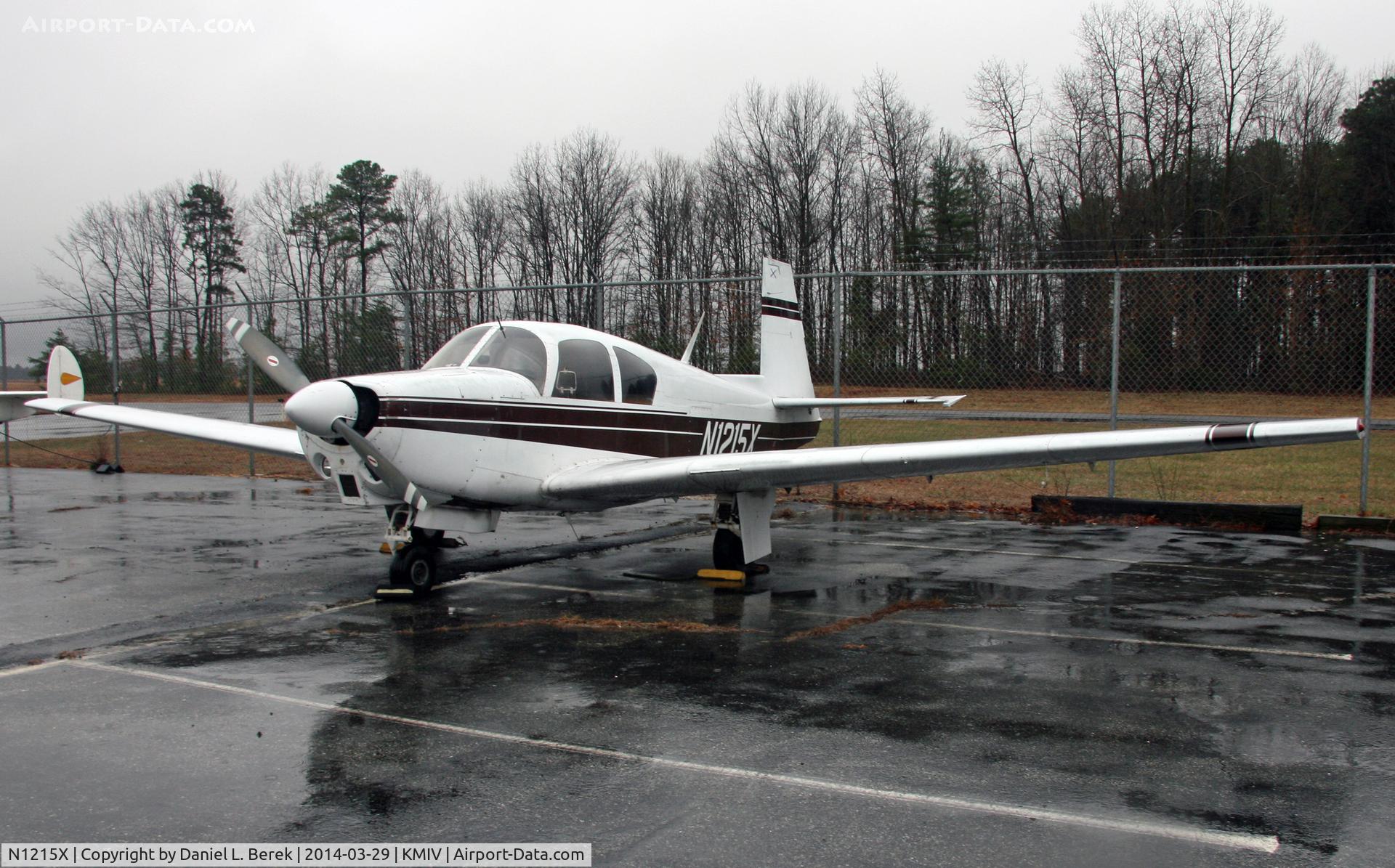 N1215X, 1963 Mooney M20C Ranger C/N 2618, This fine-looking aircraft just turned past the half-century mark when I photographed her.