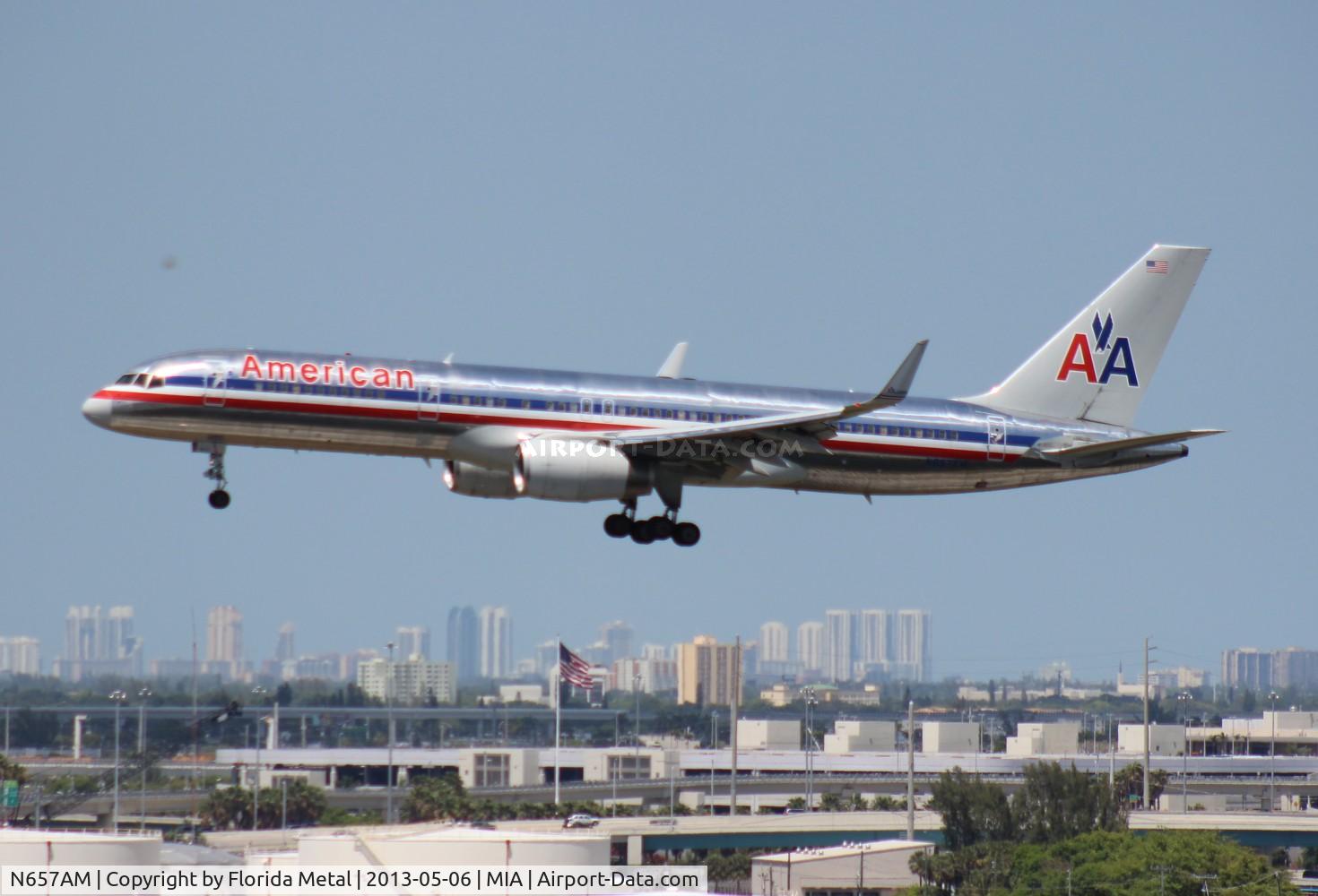 N657AM, 1991 Boeing 757-223 C/N 24615, American 757-200