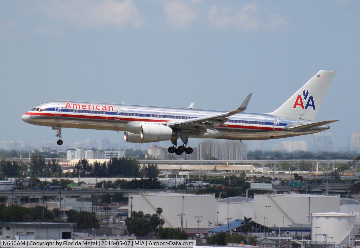N660AM, 1992 Boeing 757-223 C/N 25294, American 757-200