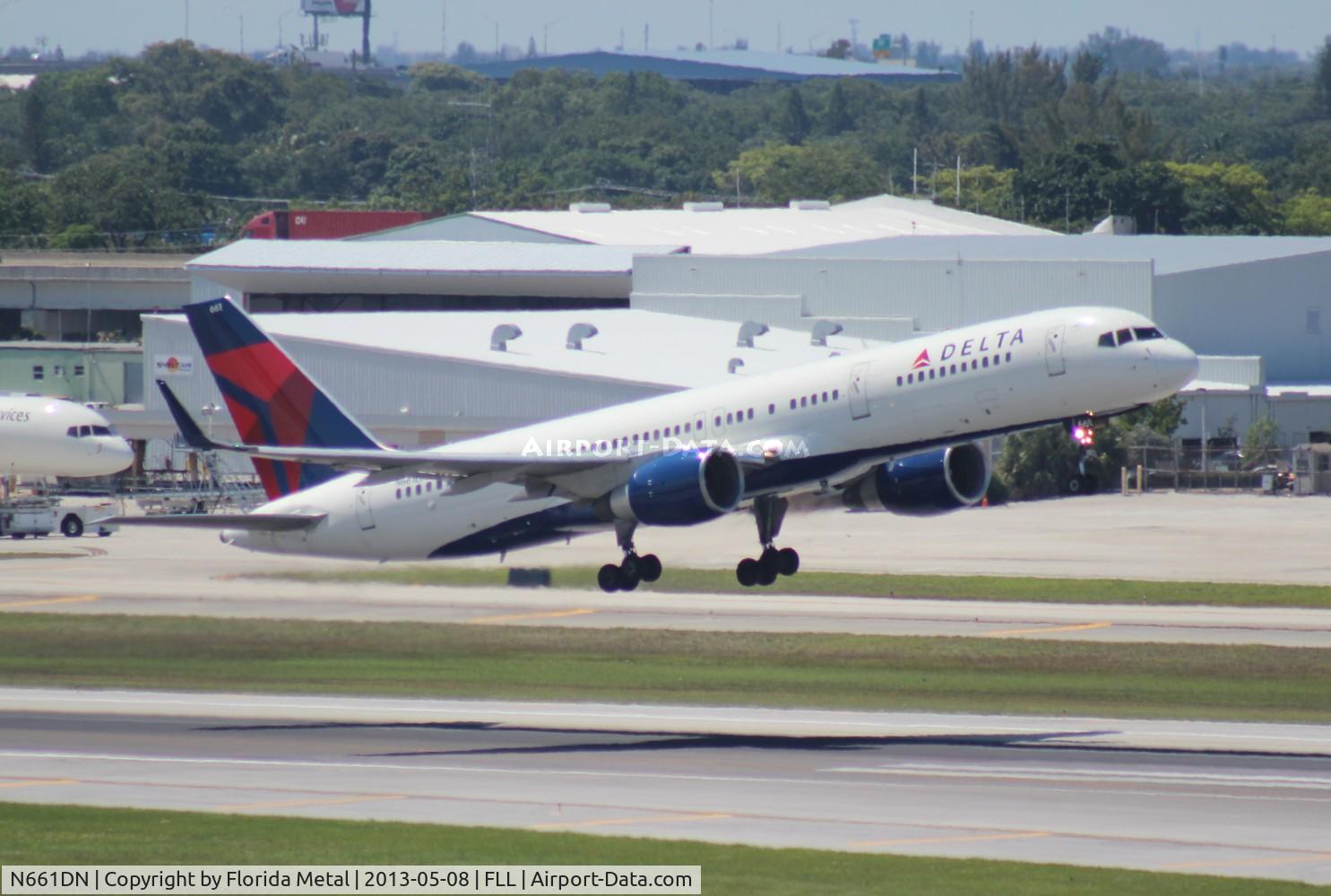 N661DN, 1990 Boeing 757-232 C/N 24972, Delta 757-200