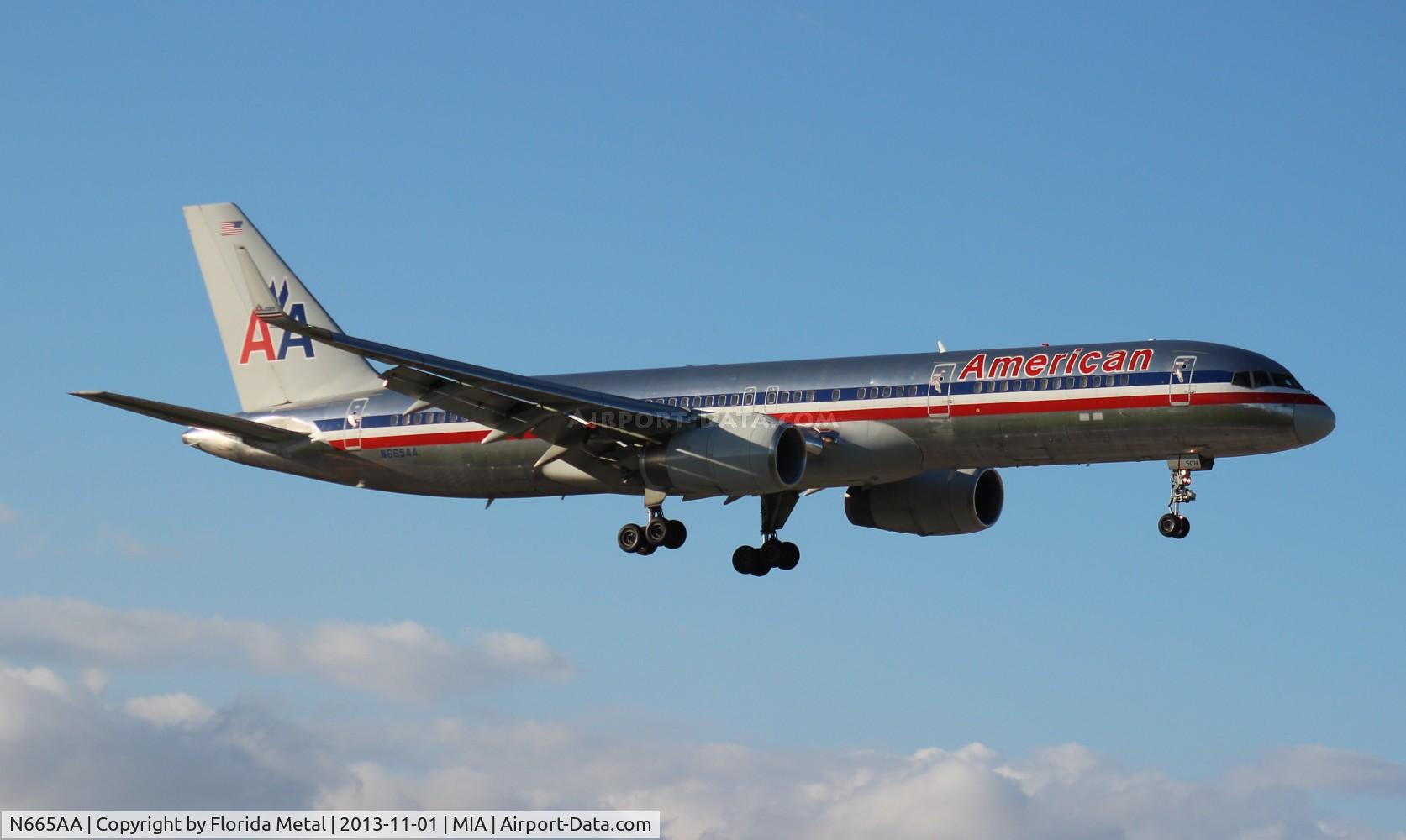 N665AA, 1992 Boeing 757-223 C/N 25299, American 757-200