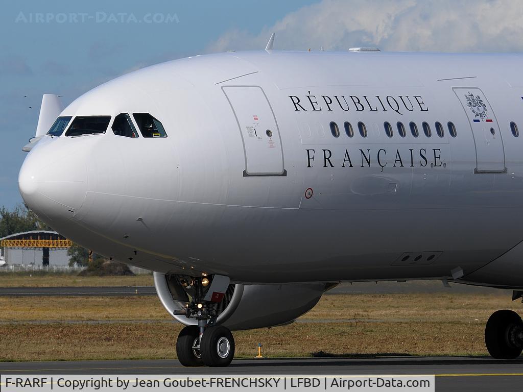 F-RARF, 1999 Airbus A330-223 C/N 240, France Air Force One.....