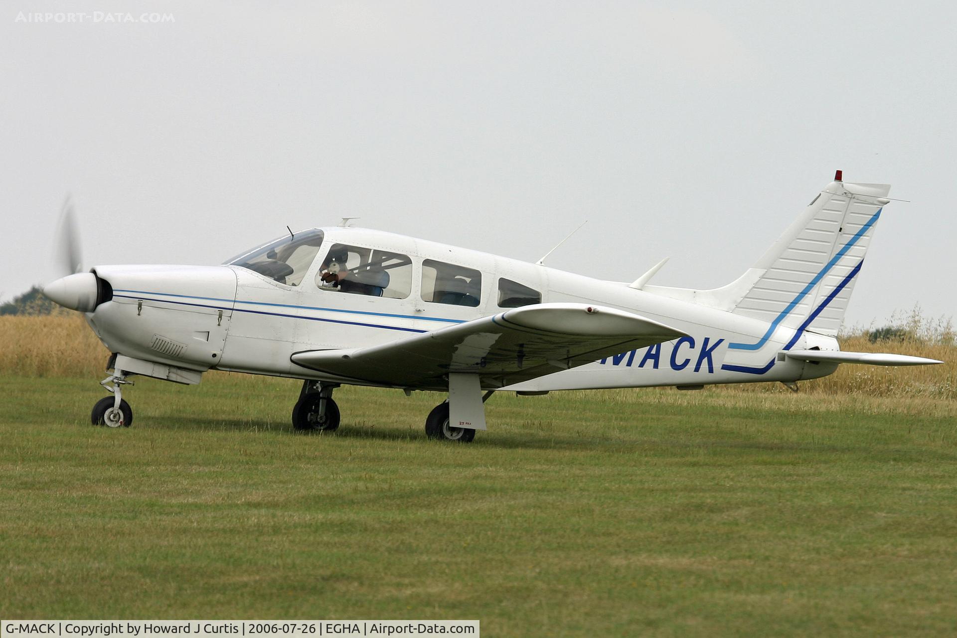G-MACK, 1976 Piper PA-28R-200 Cherokee Arrow C/N 28R-7635449, Privately owned.