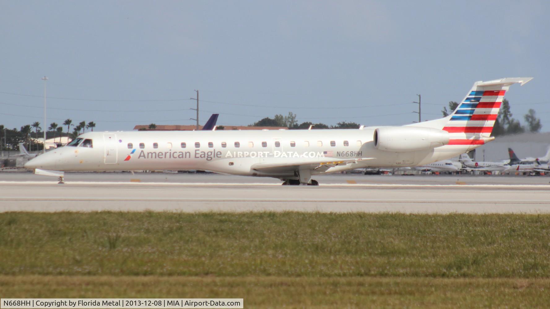 N668HH, 2004 Embraer ERJ-145LR (EMB-145LR) C/N 145785, Eagle E145LR