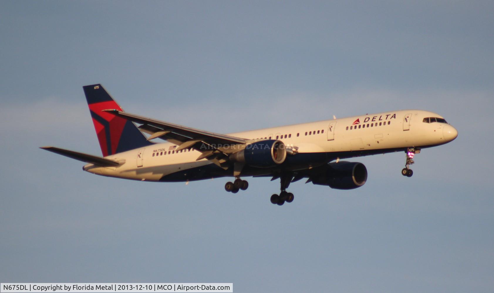 N675DL, 1992 Boeing 757-232 C/N 25980, Delta 757-200