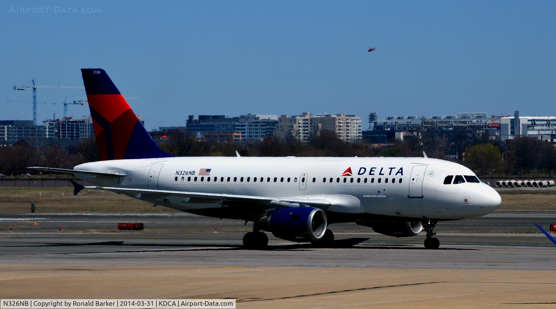 N326NB, 2001 Airbus A319-114 C/N 1498, Taxi National