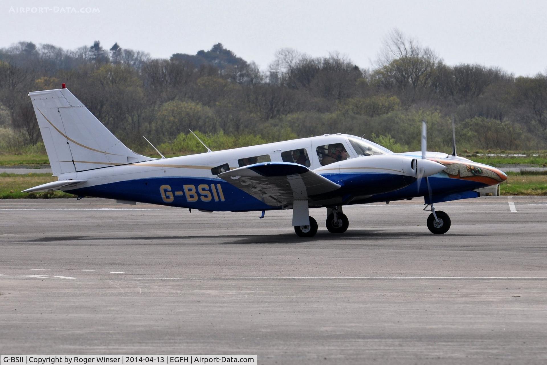 G-BSII, 1980 Piper PA-34-200T Seneca II C/N 34-8070336, Visiting Seneca II.