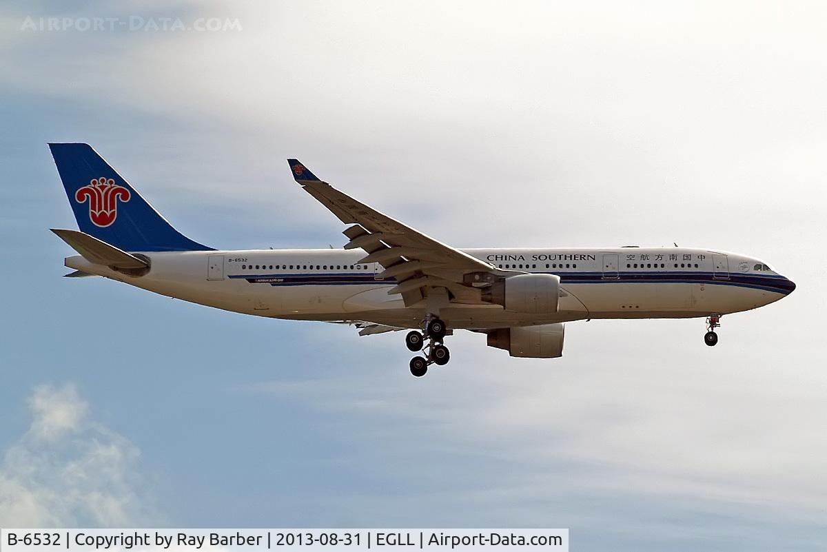 B-6532, 2011 Airbus A330-223 C/N 1244, Airbus A330-223 [1244] (China Southern Airlines) Home~G 31/08/2013. On approach 27L.