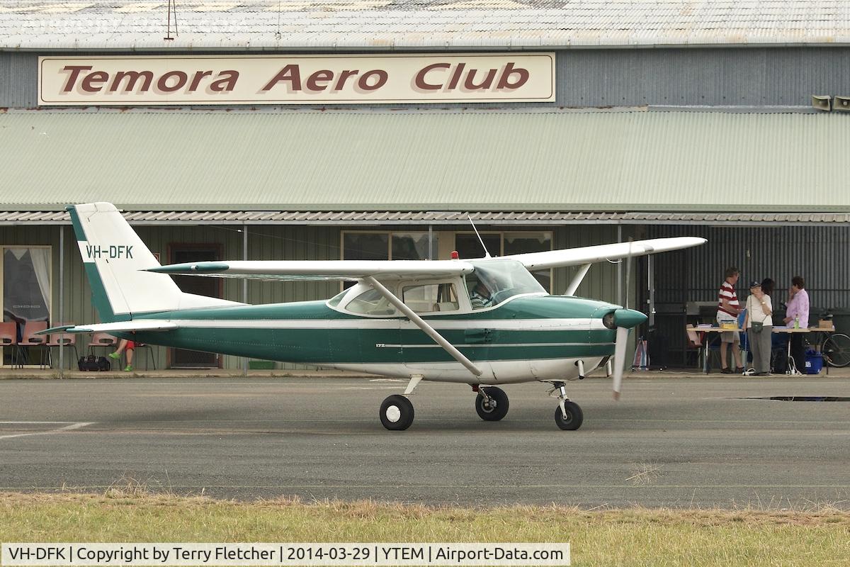 VH-DFK, 1964 Cessna 172E C/N 17251765, At Temora Airport during the 40th Anniversary Fly-In of the Australian Antique Aircraft Association