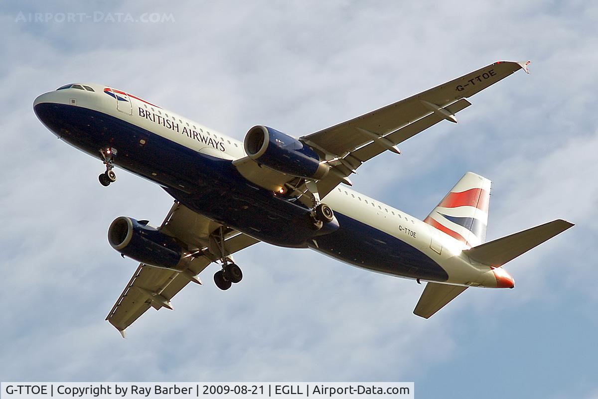 G-TTOE, 2002 Airbus A320-232 C/N 1754, Airbus A320-232 [1754] (British Airways) Home~G 21/08/2009. On approach 27R.