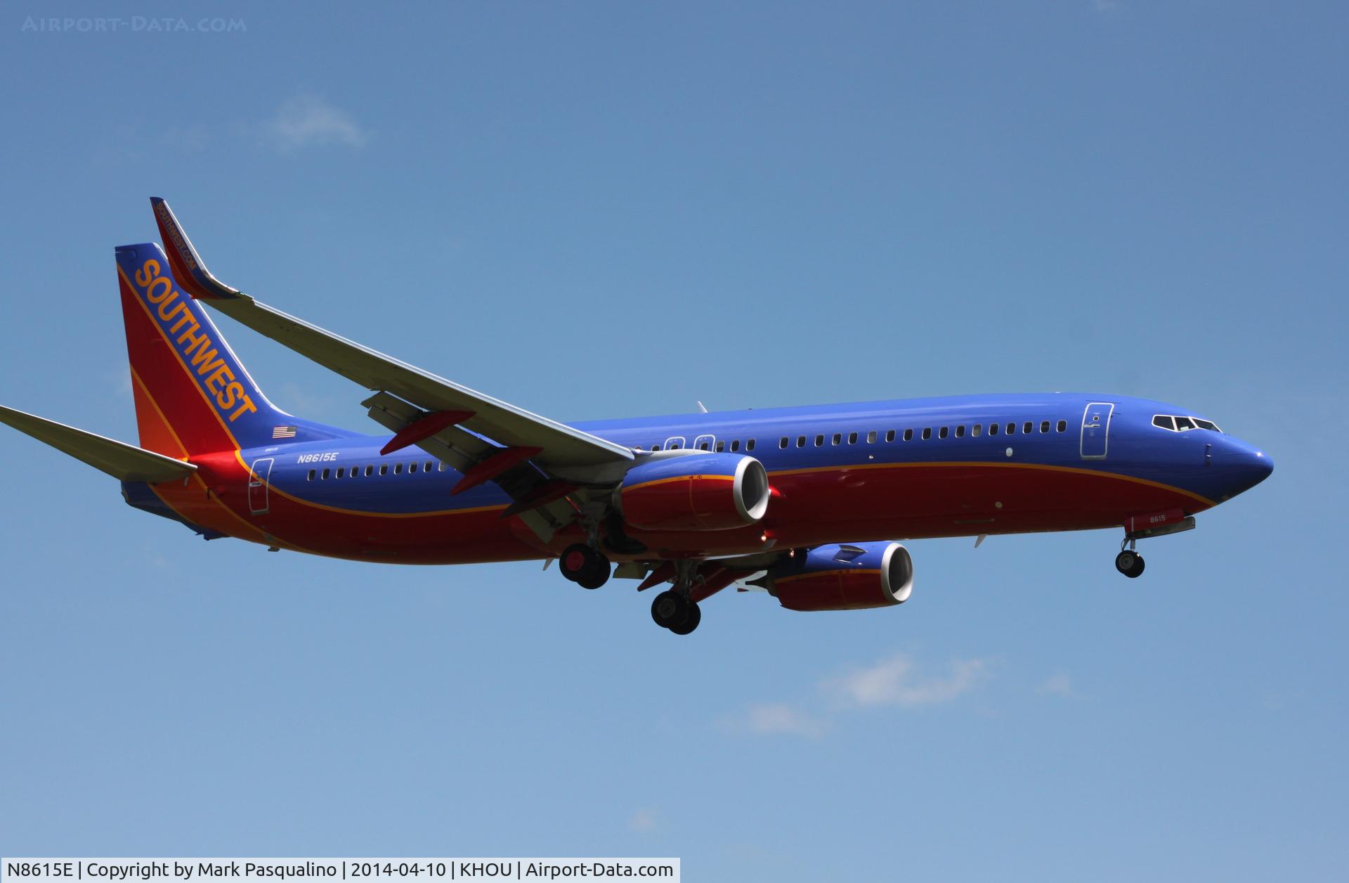N8615E, 2013 Boeing 737-8H4 C/N 36933, Boeing 737-800