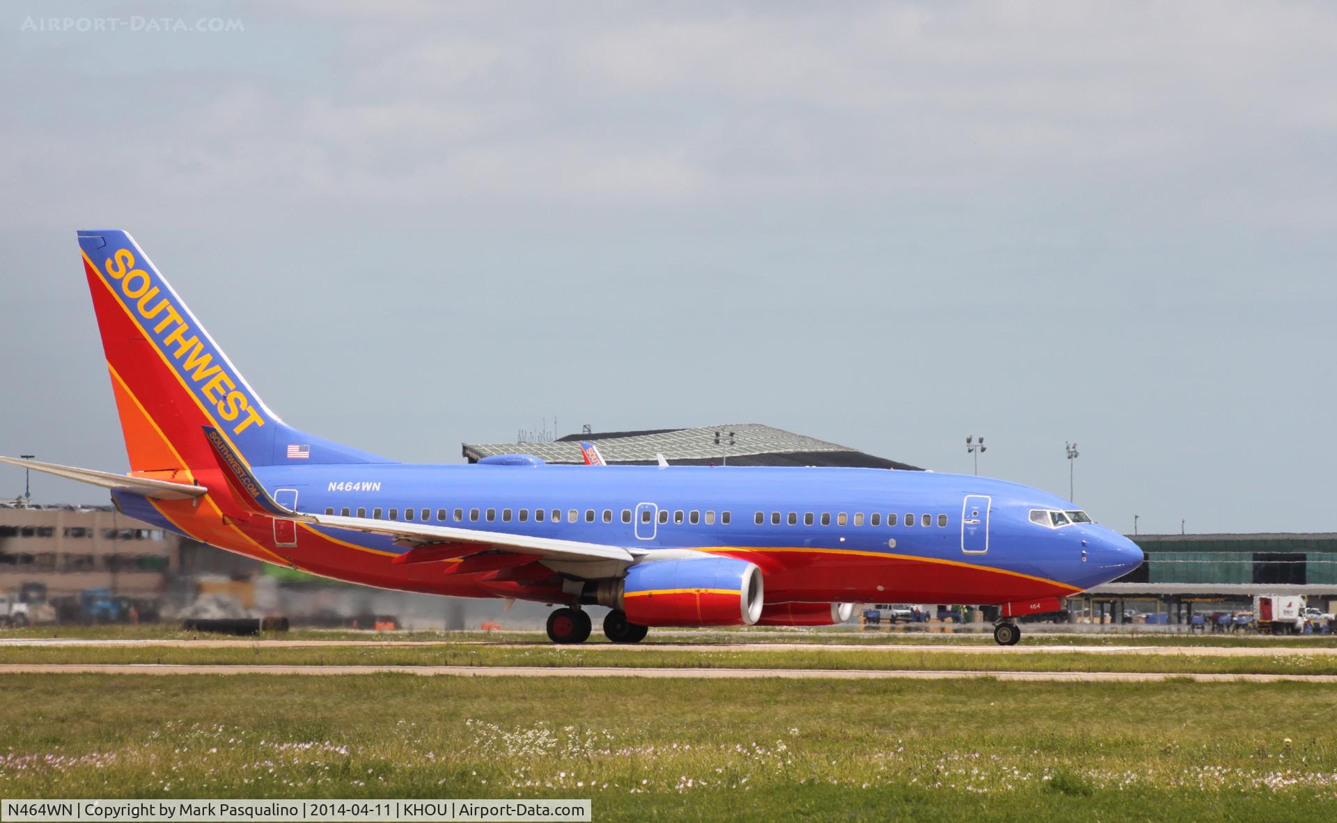 N464WN, 2004 Boeing 737-7H4 C/N 32468, Boeing 737-700