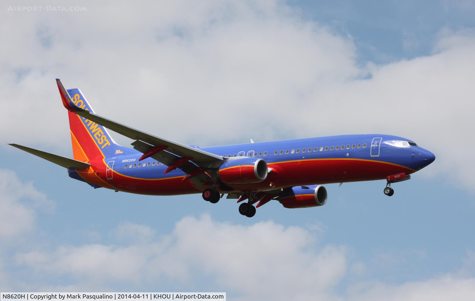 N8620H, 2013 Boeing 737-8H4 C/N 42526, Boeing 737-800