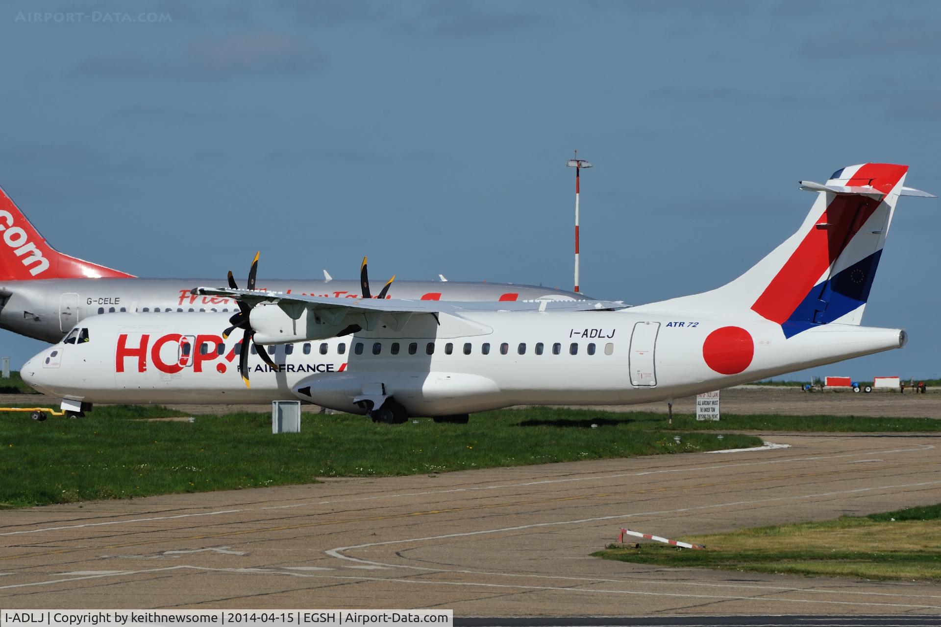I-ADLJ, 2002 ATR 72-212A C/N 686, Out of spray today !