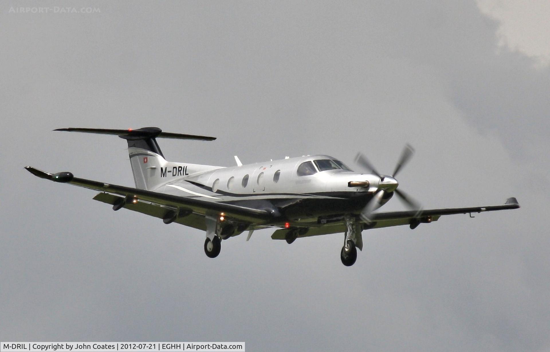 M-DRIL, 2011 Pilatus PC-12/47E C/N 1318, On approach