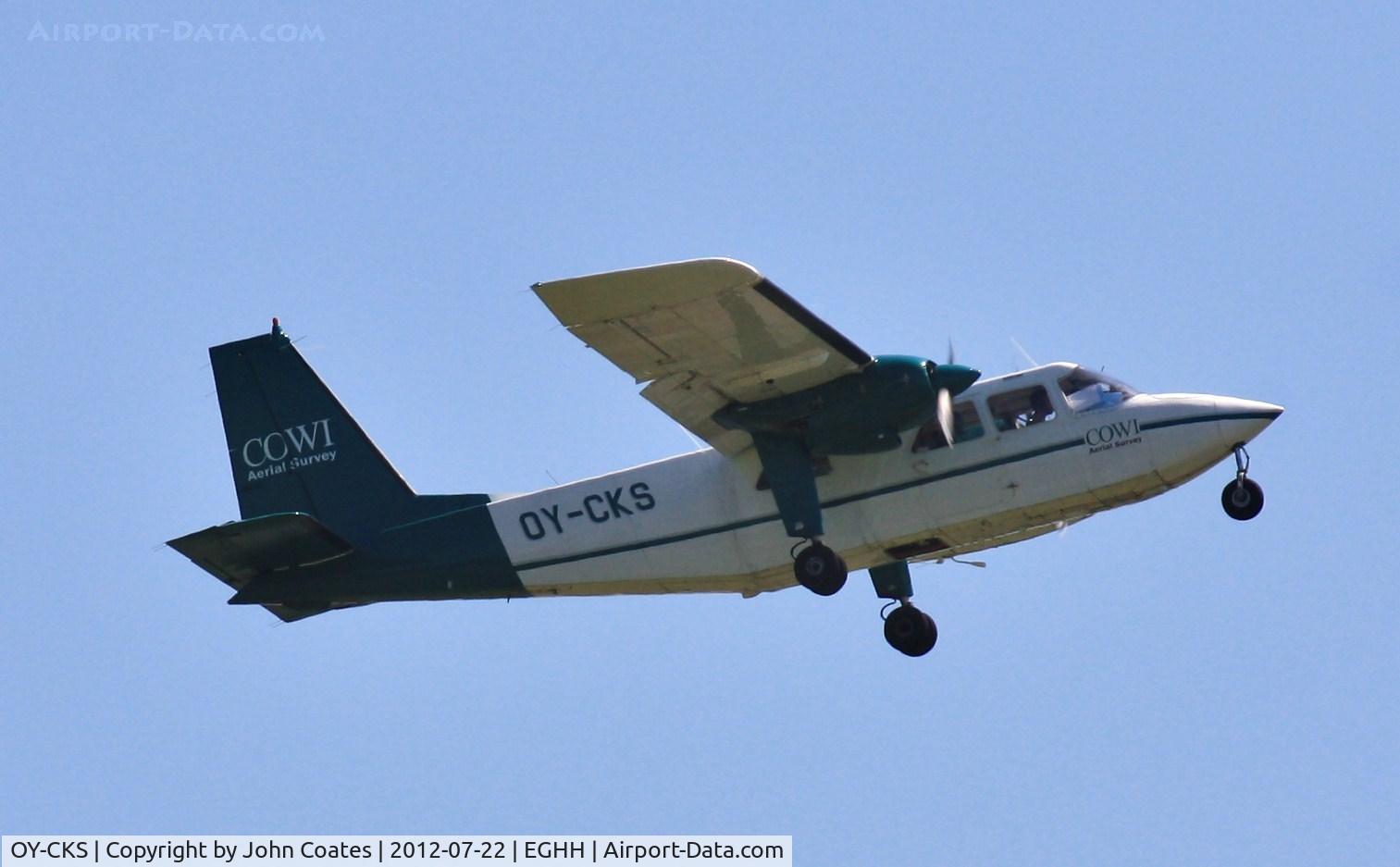 OY-CKS, 1976 Britten-Norman BN-2A-21 Islander C/N 553, Departing