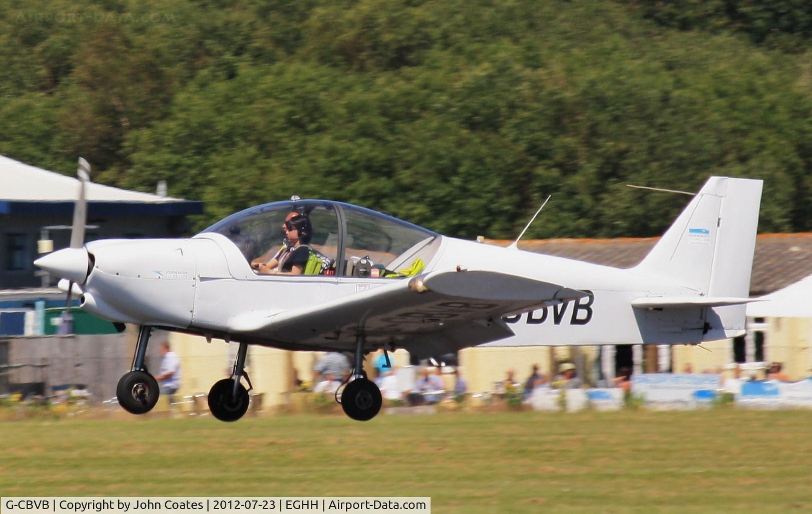 G-CBVB, 2002 Robin R-2120U Alpha C/N 365, Resident landing