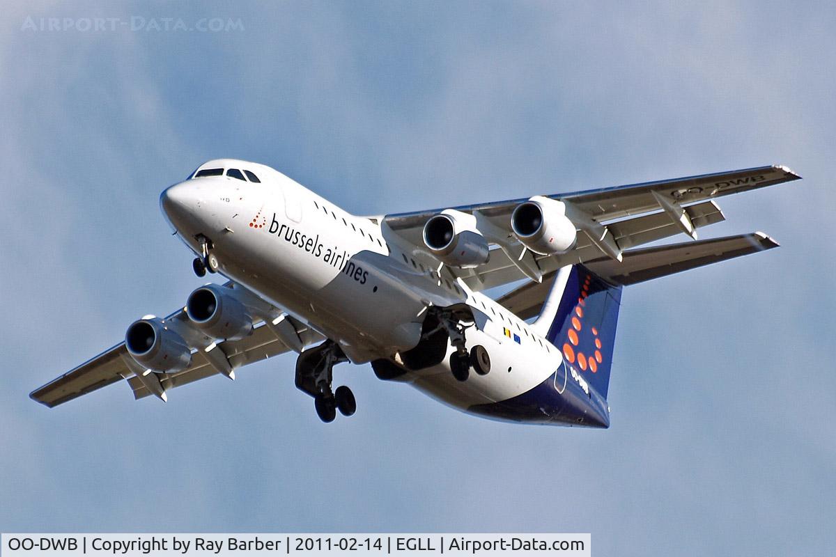 OO-DWB, 1997 British Aerospace Avro 146-RJ100 C/N E3315, BAe 146-RJ100 [E3315] (Brussels Airlines) Home~G 14/02/2011. On approach 27R.