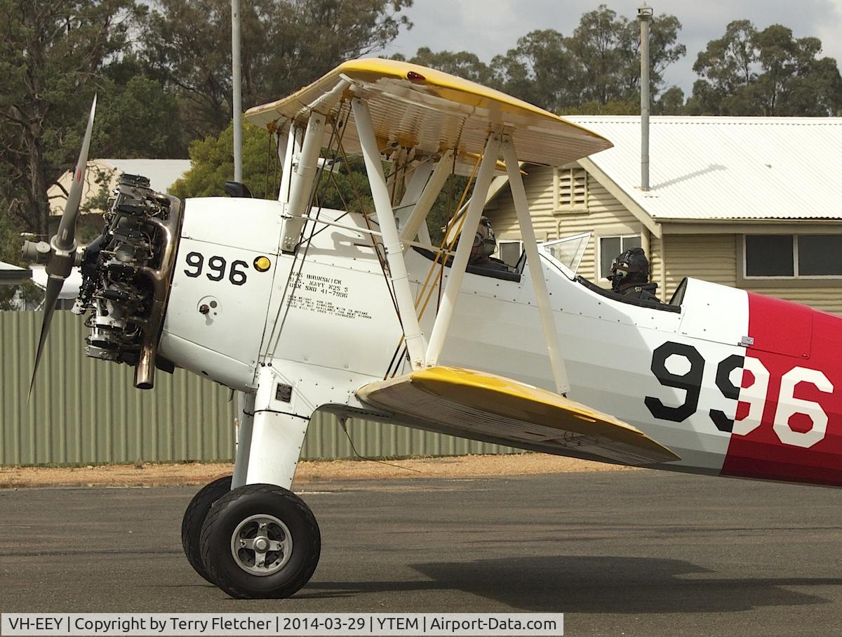 VH-EEY, 1941 Boeing PT-17/L300 Kaydet (A75N1) C/N 75-1560, At Temora Airport during the 40th Anniversary Fly-In of the Australian Antique Aircraft Association