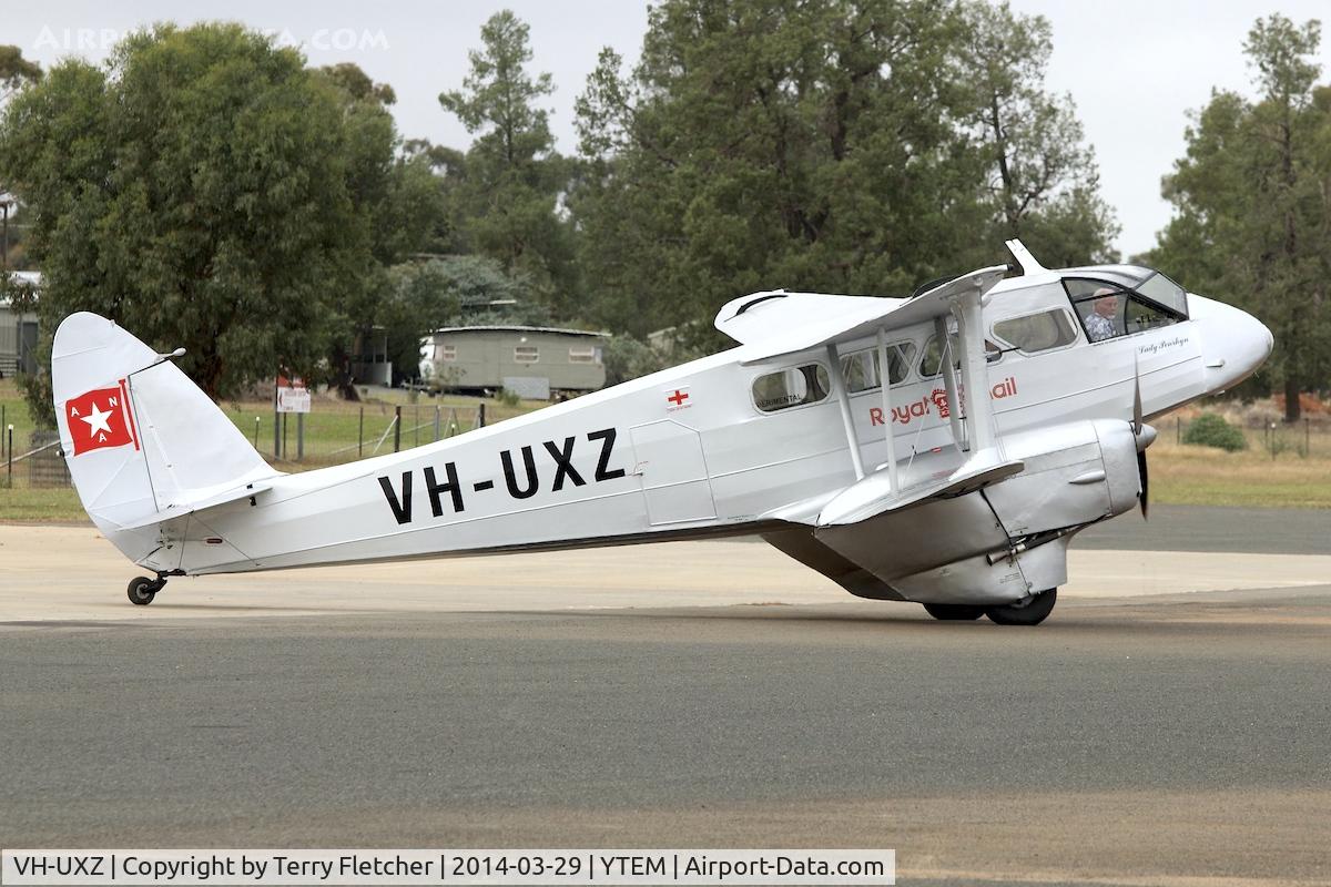 VH-UXZ, 1944 De Havilland DH-89A Dominie/Dragon Rapide C/N 6801, At Temora Airport during the 40th Anniversary Fly-In of the Australian Antique Aircraft Association