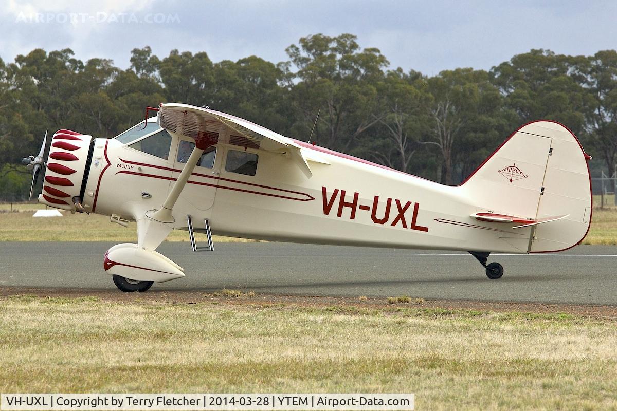 VH-UXL, 1936 Stinson SR-8C Reliant C/N 9766, At Temora Airport during the 40th Anniversary Fly-In of the Australian Antique Aircraft Association