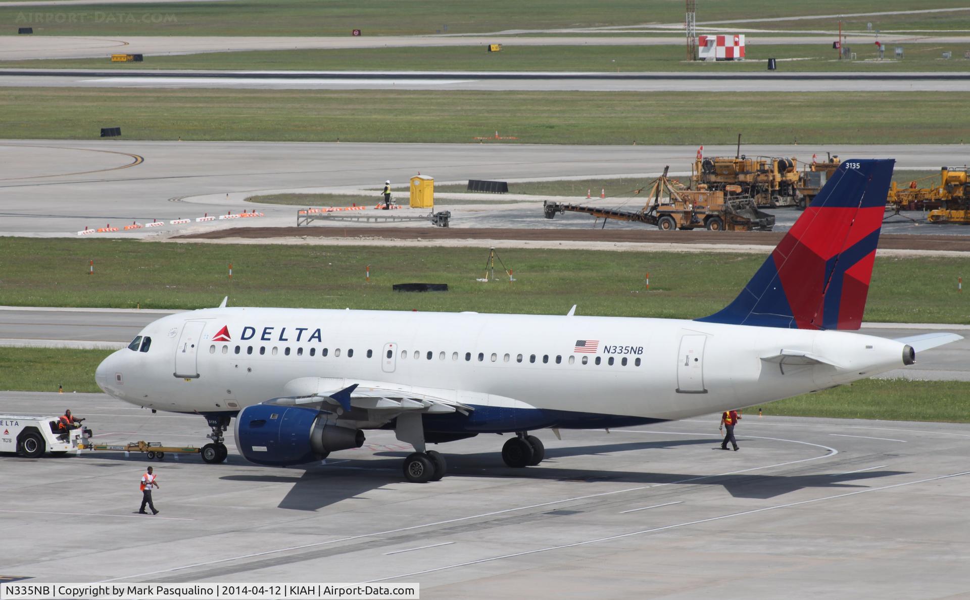 N335NB, 2002 Airbus A319-114 C/N 1662, Airbus A319