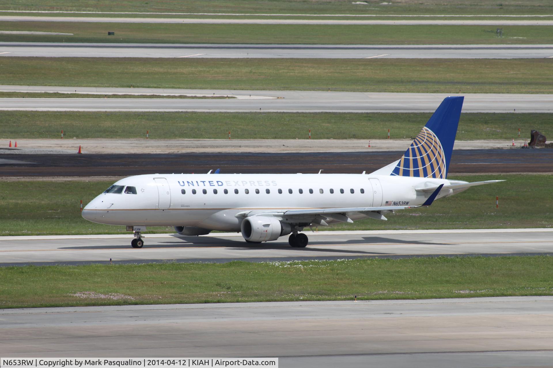 N653RW, 2005 Embraer 170SE (ERJ-170-100SE) C/N 17000076, ERJ-170-100 SE