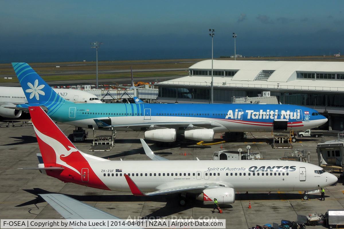 F-OSEA, 2001 Airbus A340-313 C/N 438, At Auckland