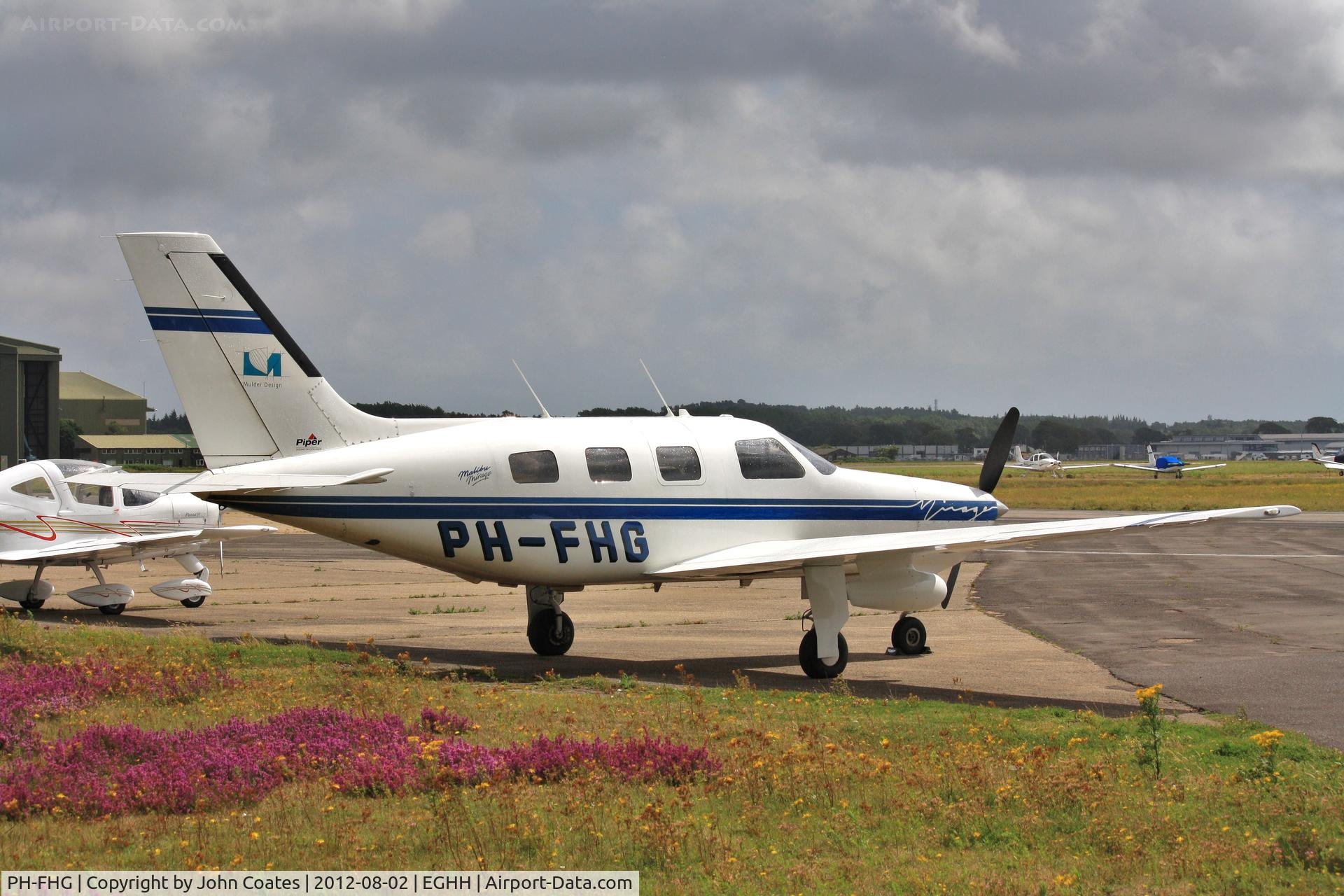 PH-FHG, 1996 Piper PA-46-350P Malibu Mirage C/N 4636022, At BHL