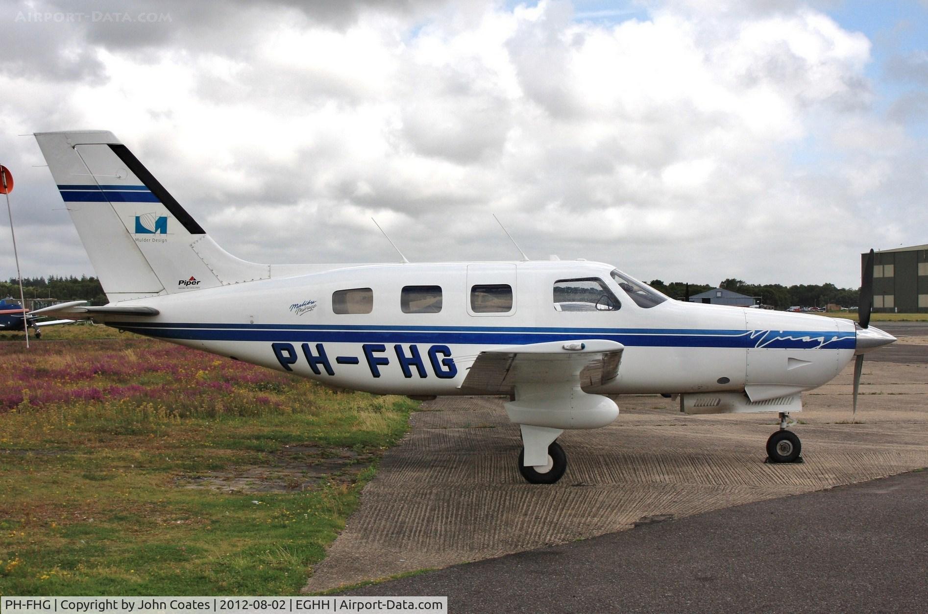 PH-FHG, 1996 Piper PA-46-350P Malibu Mirage C/N 4636022, At BHL