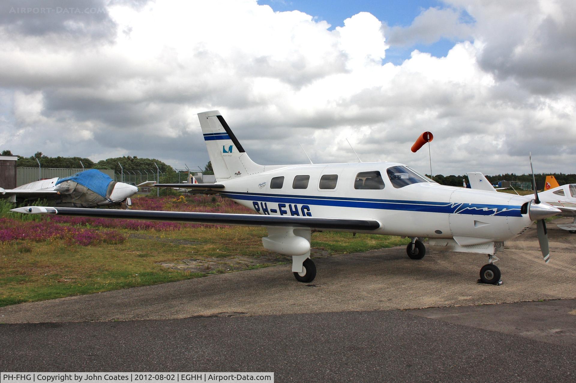 PH-FHG, 1996 Piper PA-46-350P Malibu Mirage C/N 4636022, At BHL