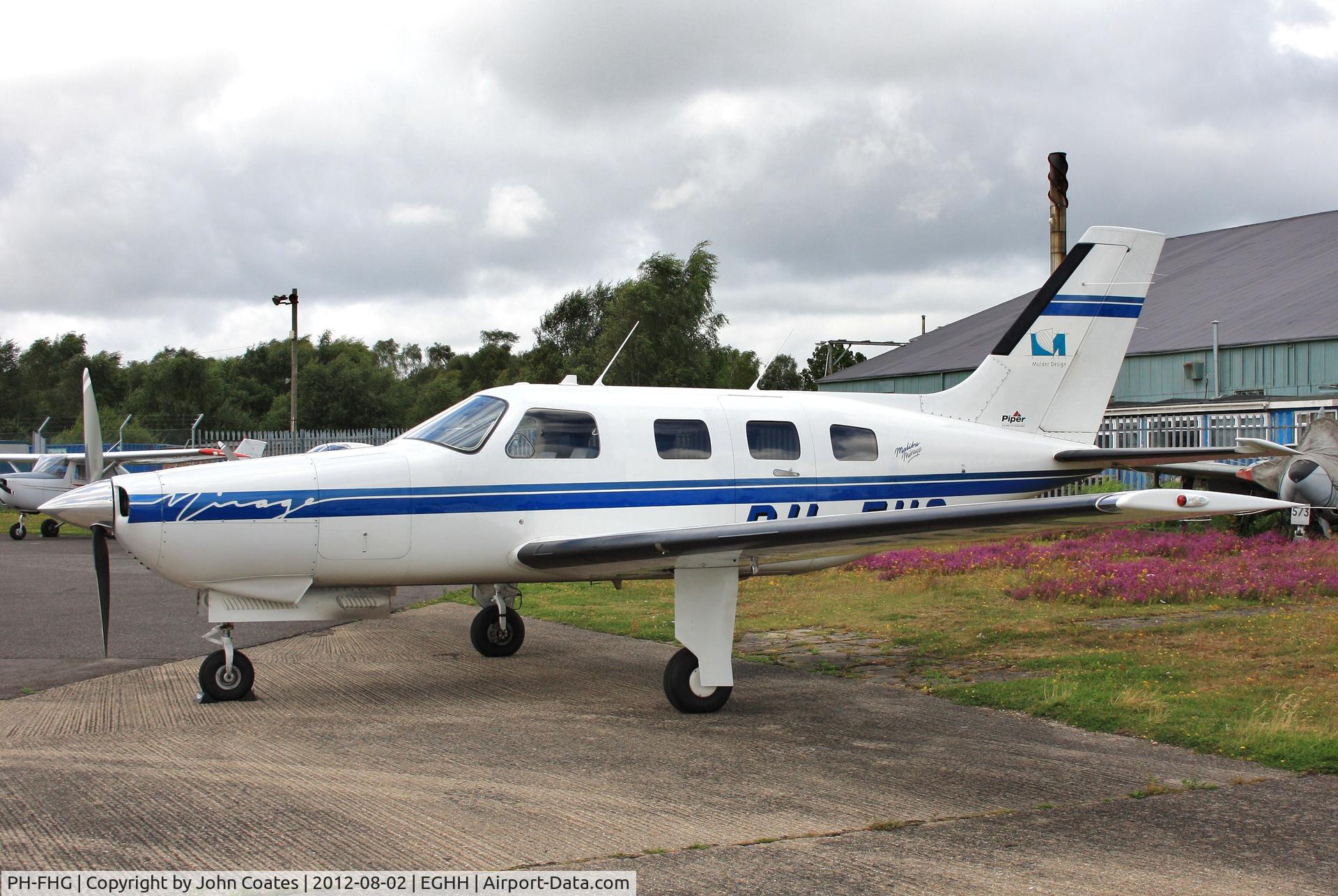 PH-FHG, 1996 Piper PA-46-350P Malibu Mirage C/N 4636022, At BHL